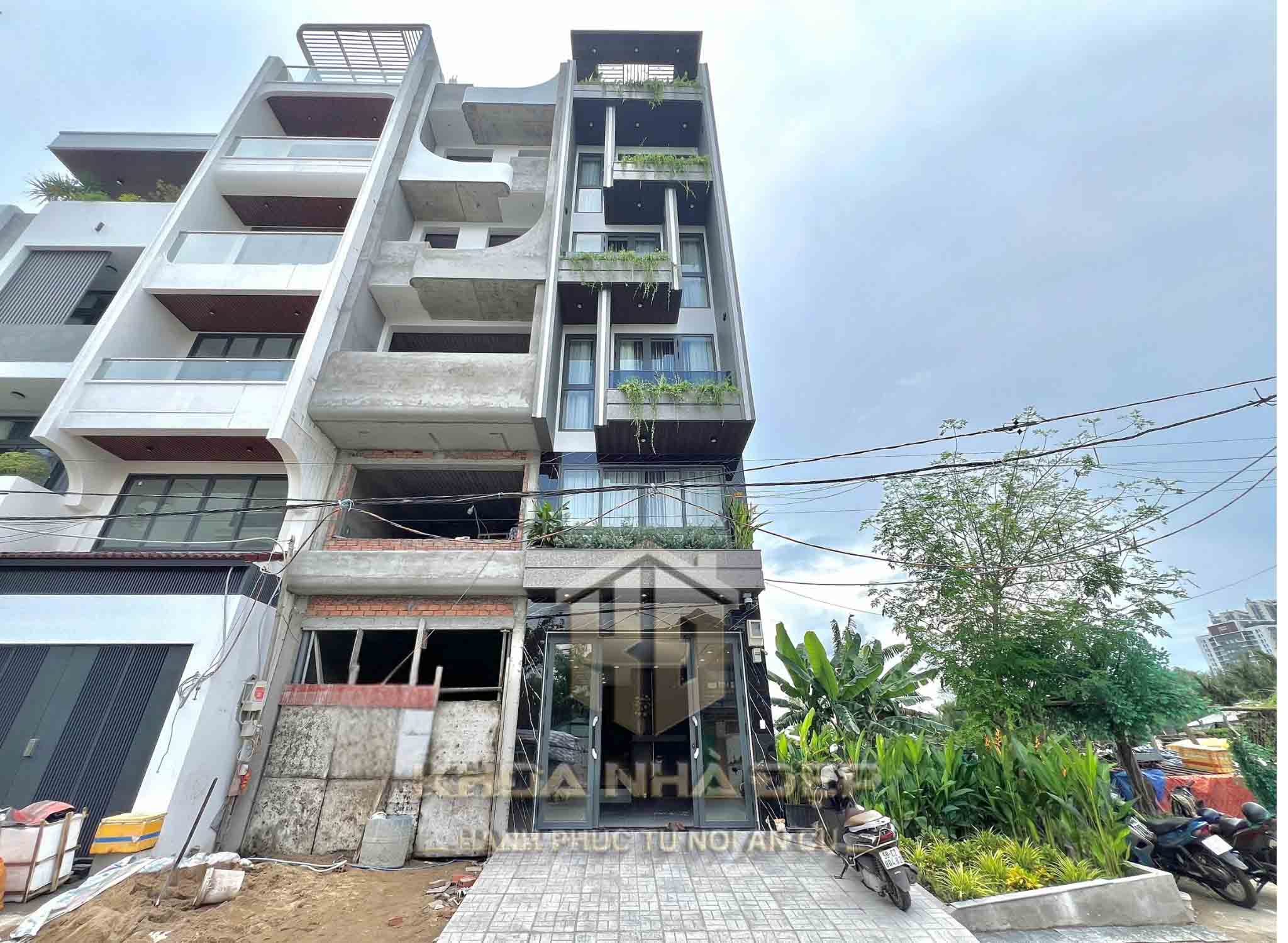 NHÀ PHỐ LUXURY MẶT TIỀN ĐƯỜNG SỐ LÂM VĂN BỀN, QUẬN 7
