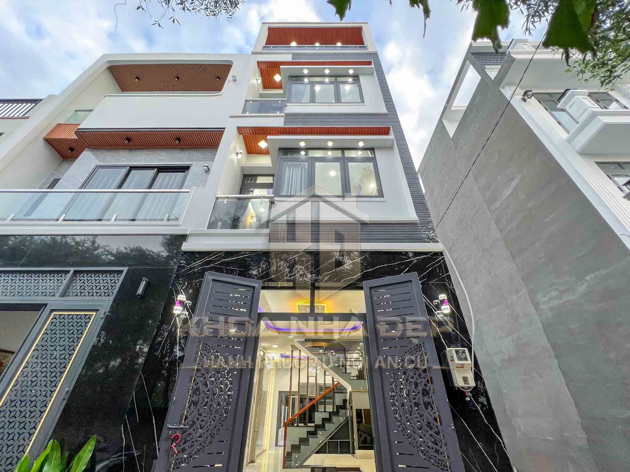 NHÀ MỚI ĐẸP 2295 HUỲNH TẤN PHÁT, NHÀ BÈ