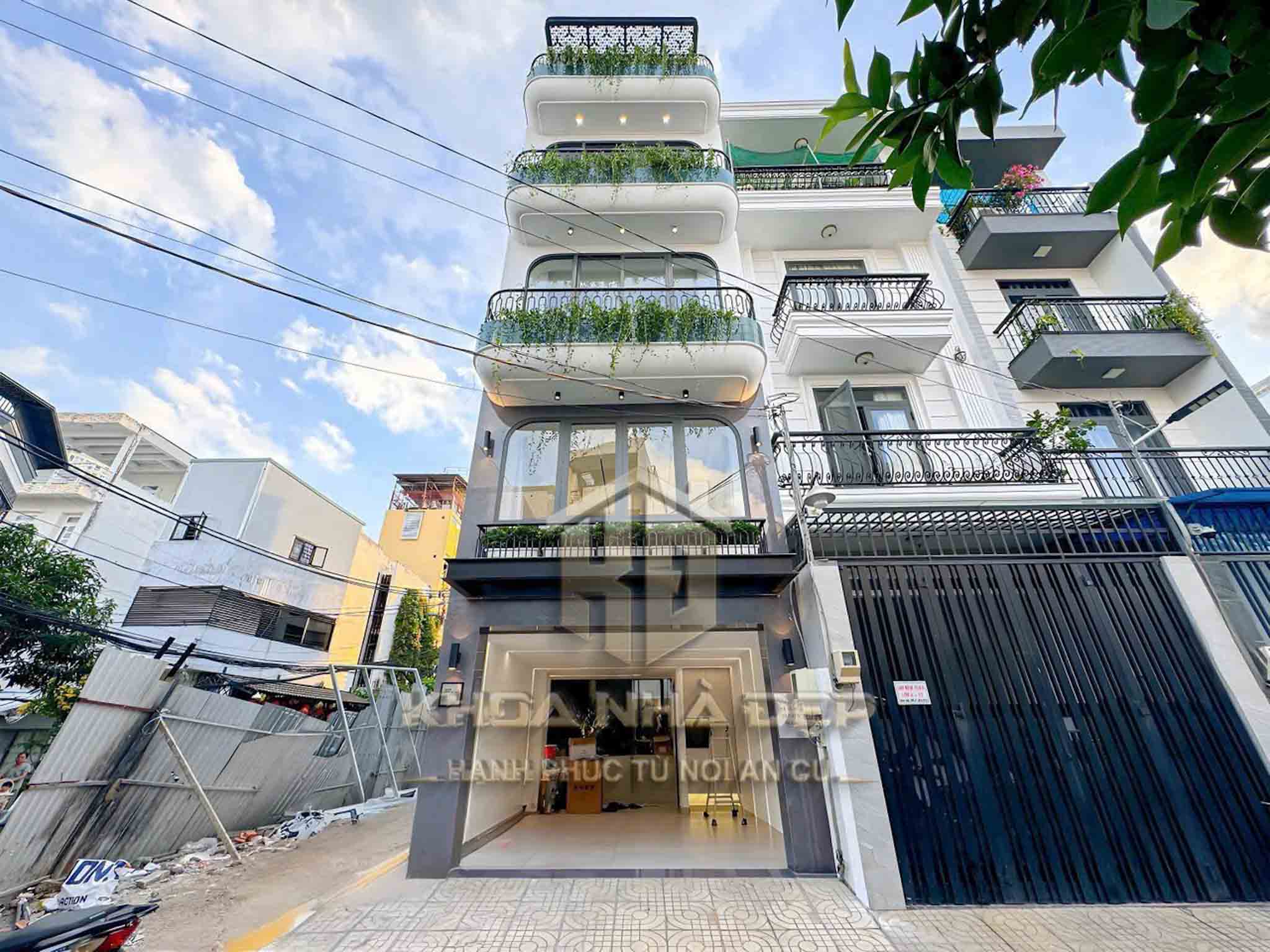 NHÀ ĐẸP CÓ THANG MÁY HXH HUỲNH TẤN PHÁT, QUẬN 7