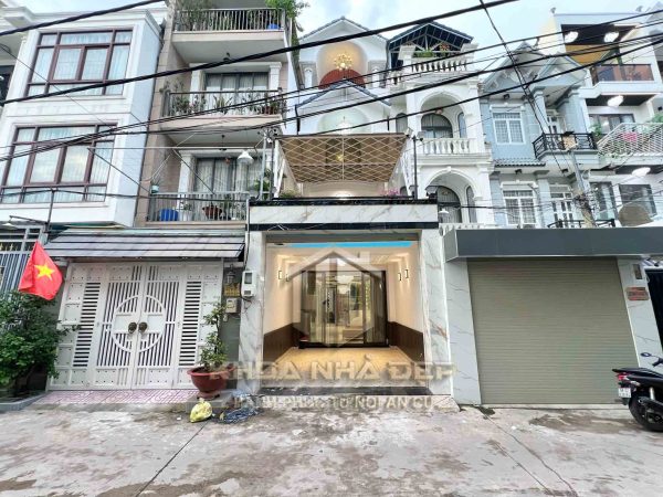 NHÀ ĐẸP CÓ THANG MÁY HUỲNH THỊ ĐỒNG, NHÀ BÈ