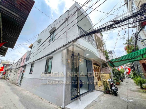 NHÀ ĐẸP HOÀNG TRỌNG MẬU, QUẬN 7