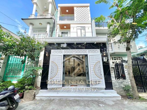 NHÀ ĐẸP 2129 HUỲNH TẤN PHÁT, NHÀ BÈ