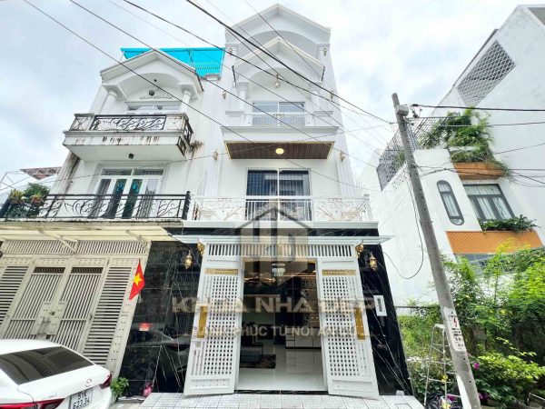 NHÀ ĐẸP HUỲNH THỊ ĐỒNG, NHÀ BÈ