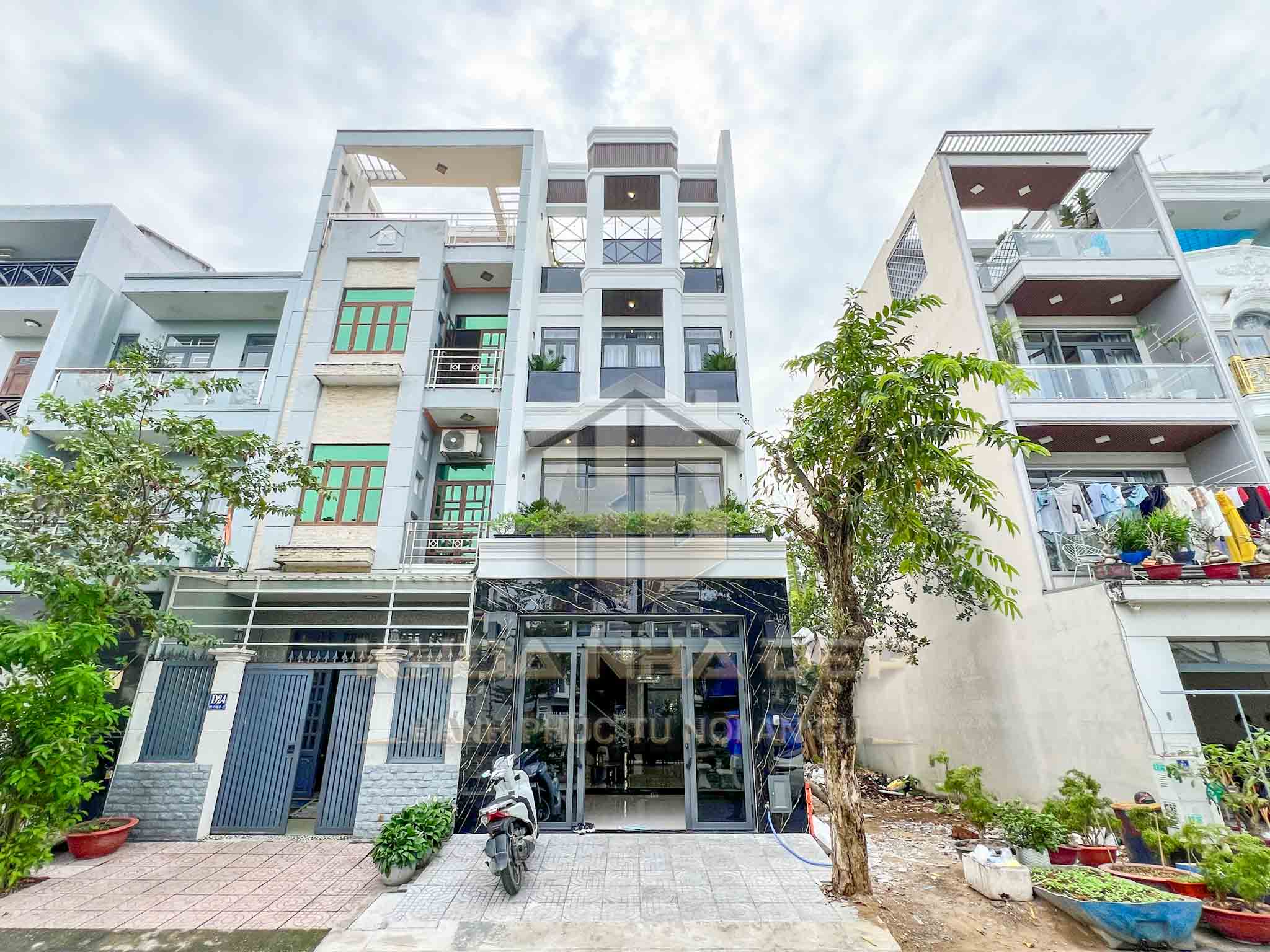 NHÀ PHỐ LUXURY TÂN CỔ ĐIỂN KDC PHÚ MỸ, QUẬN 7