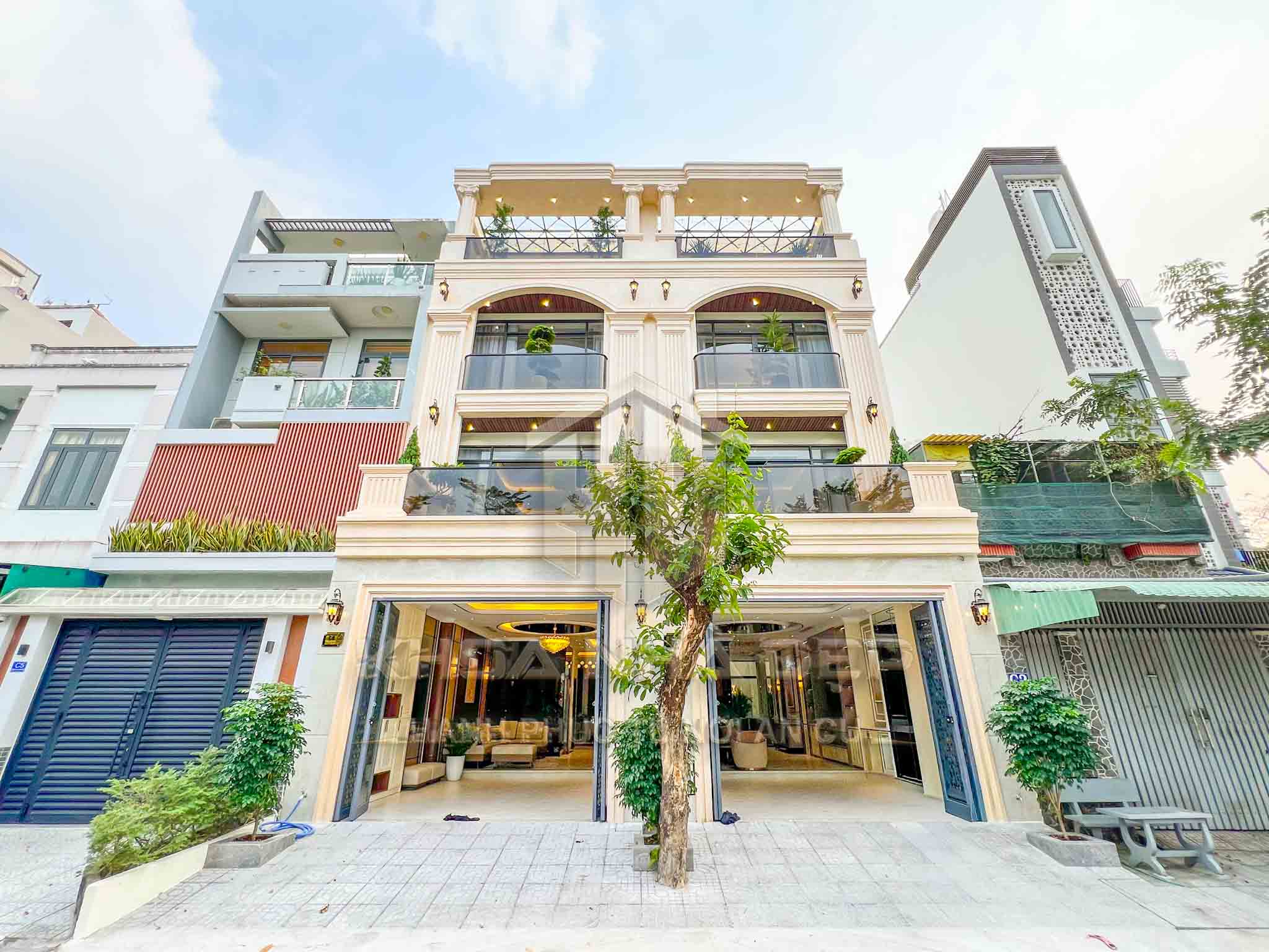 SIÊU PHẨM LUXURY BÁN CỔ ĐIỂN KDC PHÚ MỸ, QUẬN 7