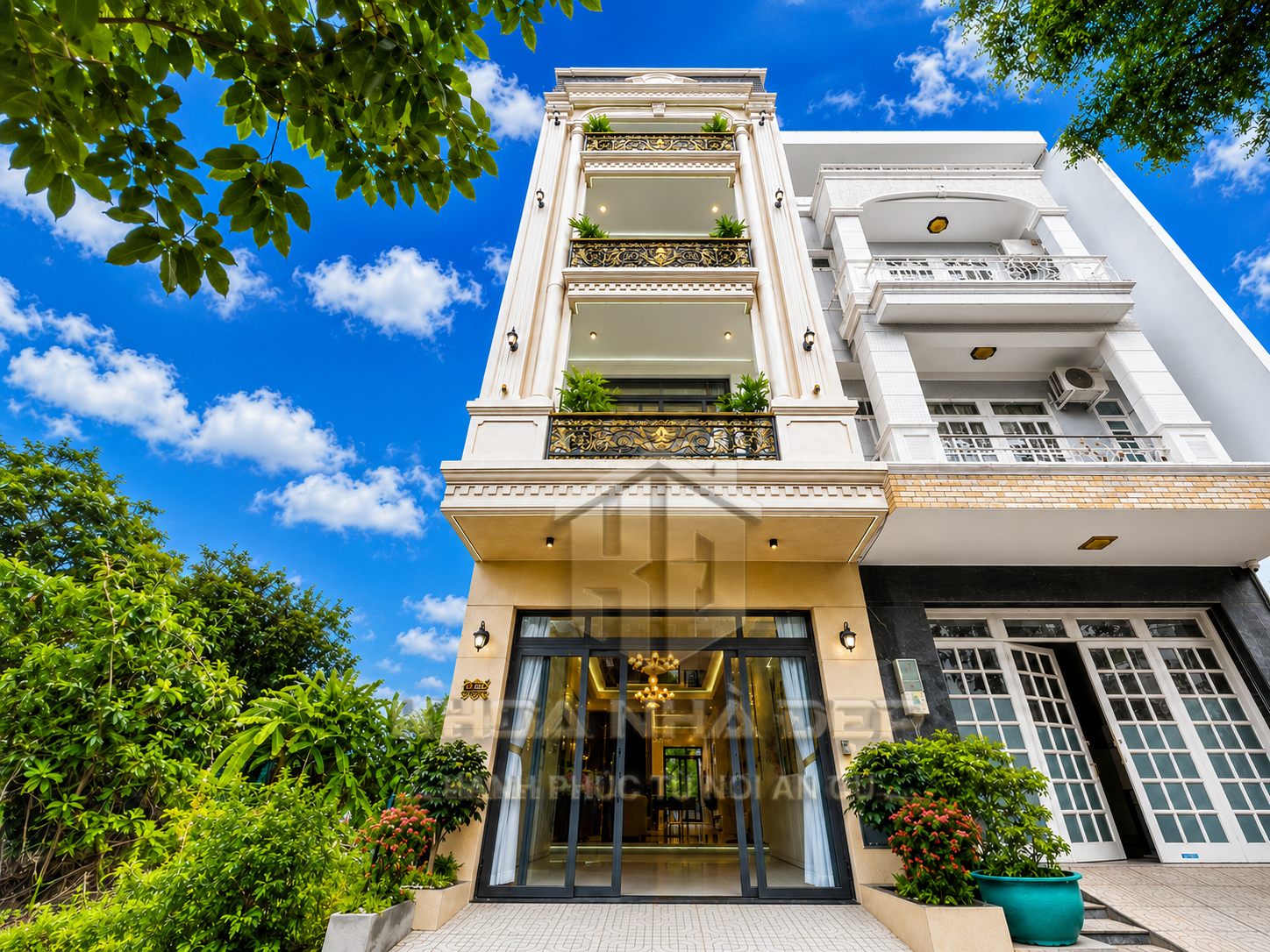 SIÊU PHẨM NHÀ PHỐ LUXURY TÂN CỔ ĐIỂN KDC PHÚ MỸ, QUẬN 7