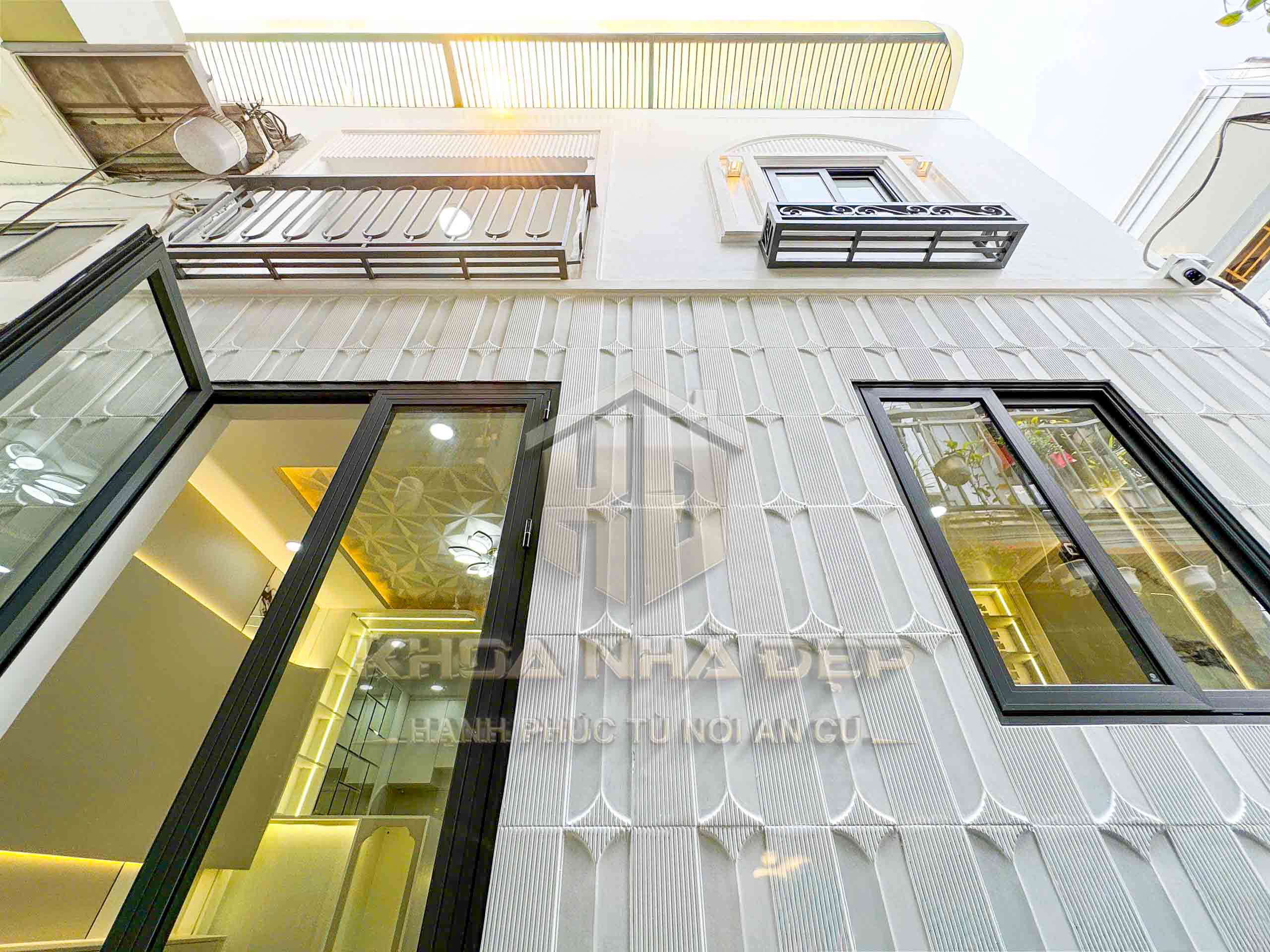 NHÀ ĐẸP SHR LƯU TRỌNG LƯ, QUẬN 7