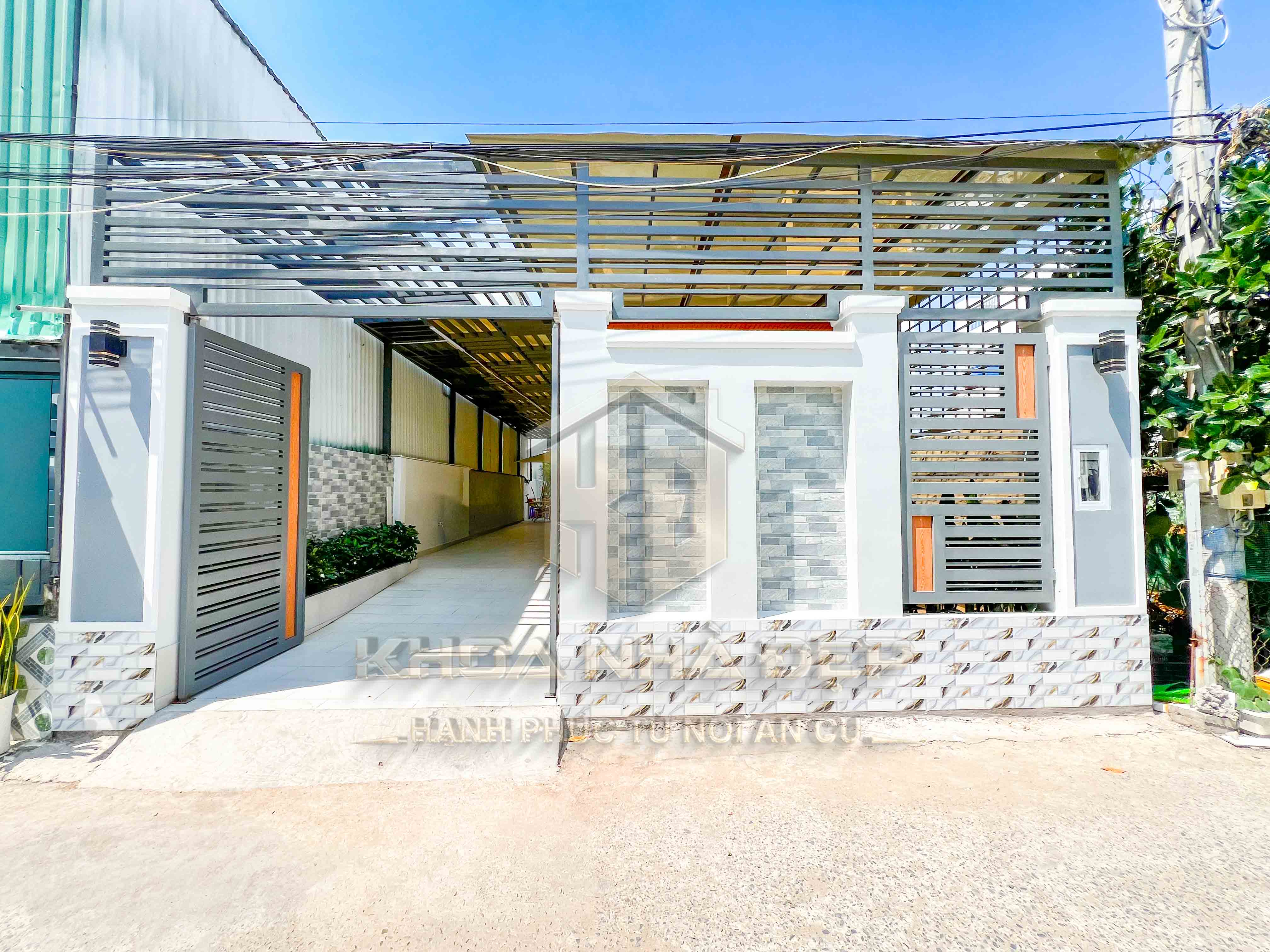 NHÀ ĐẸP SÂN VƯỜN HXH KDC GREEN RIVERSIDE, NHÀ BÈ
