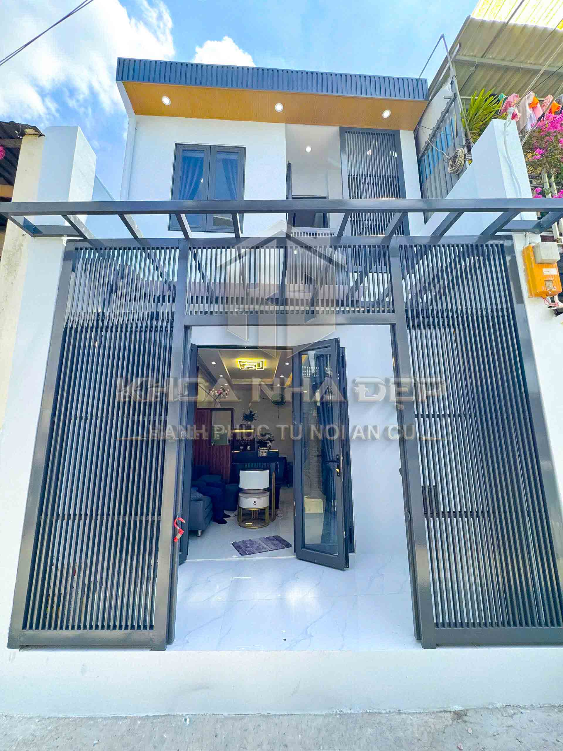 NHÀ ĐẸP 88/89 NGUYỄN VĂN QUỲ, QUẬN 7